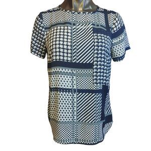 CintAs Women's Black/White Abstract Patterned  Short Sleeve T-shirt Small